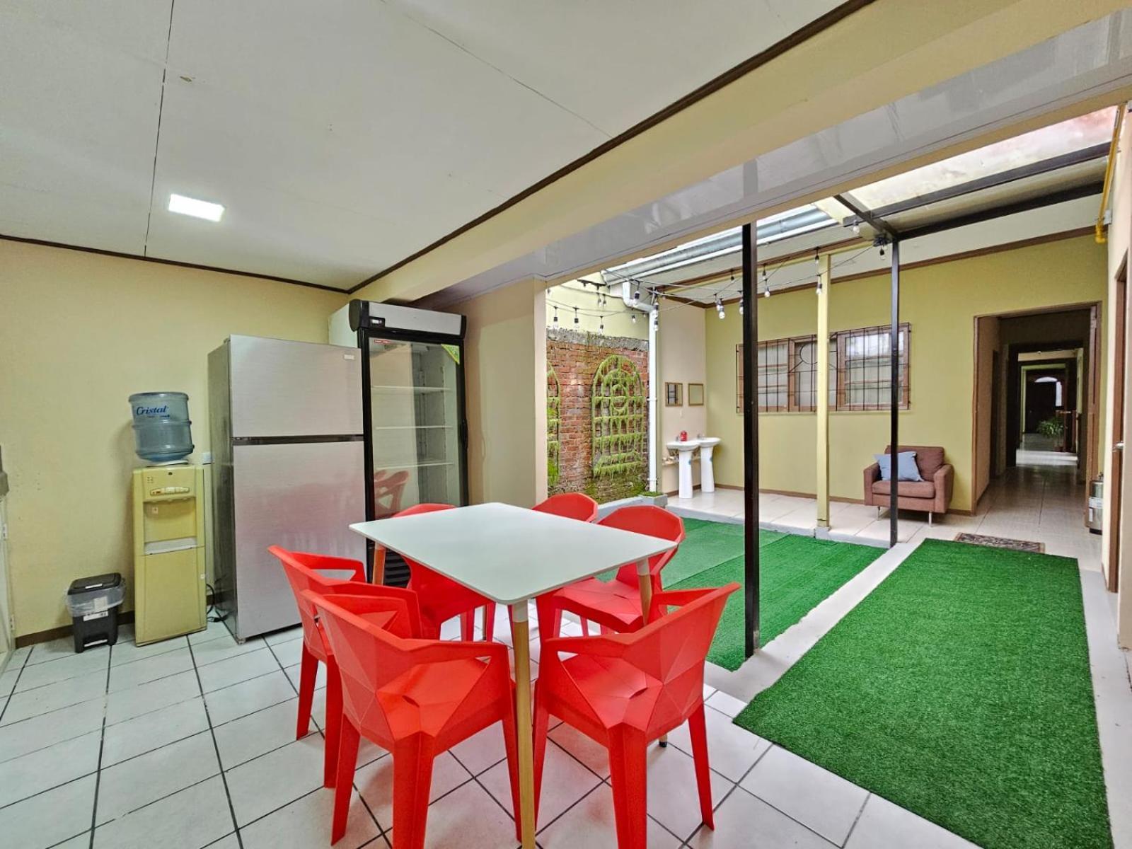 Hostel La Cali Inn 聖荷西 外观 照片